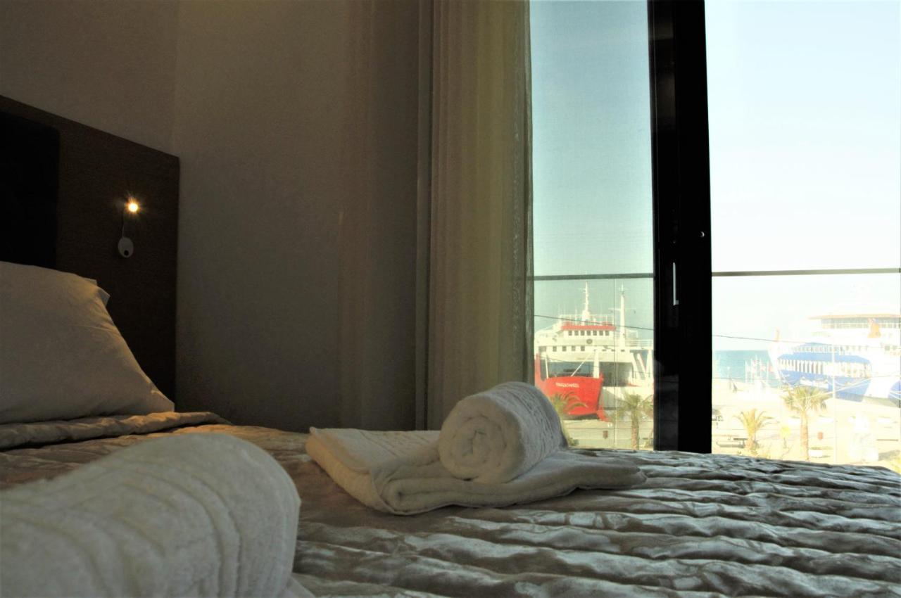 Hotel Medusa Ormos Prinou  외부 사진